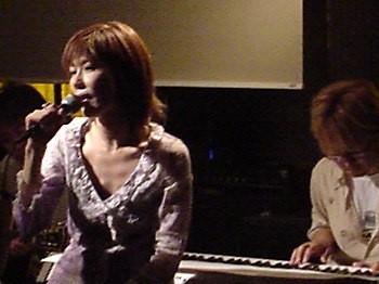 ���C�u�f��4